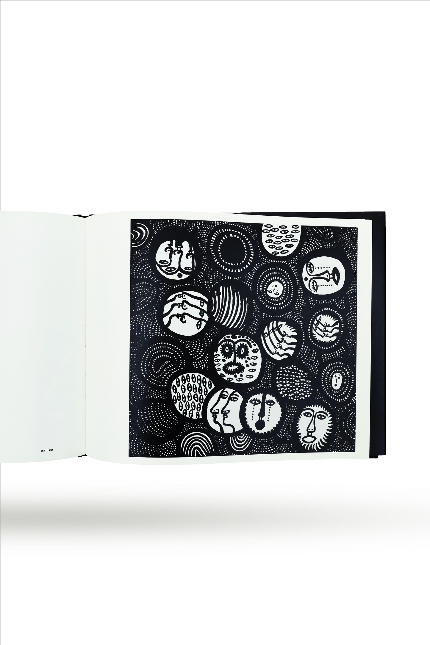 Yayoi Kusama: YAYOI KUSAMA Black Painting