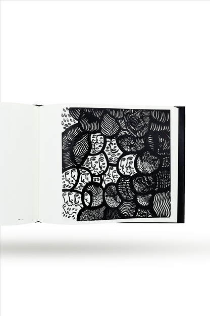 Yayoi Kusama: YAYOI KUSAMA Black Painting